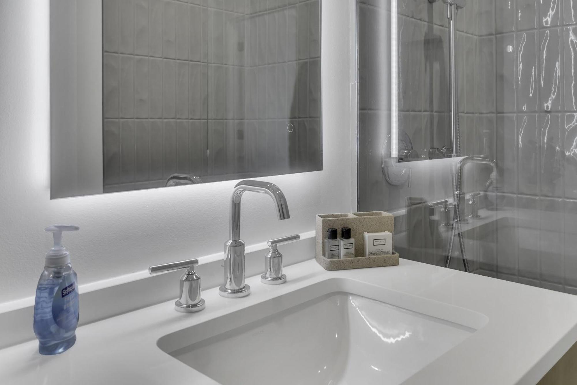 Logan Circle Furnished Apartment Apts Washington Exterior photo